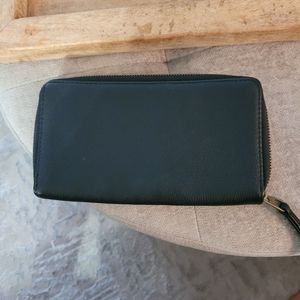 Black wallet